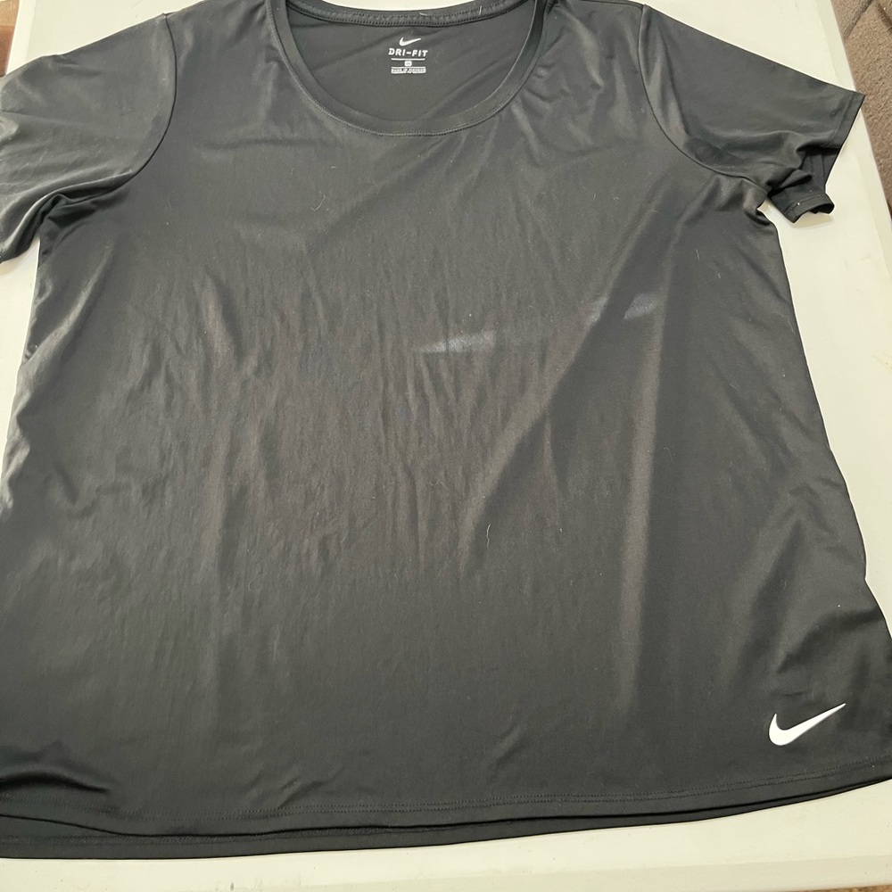 Nike Women Black Dri-FIT Tee 1X